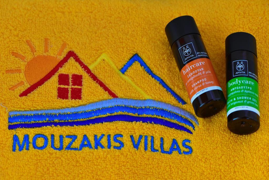 Mouzakis Villas Agia Paraskevi  Exterior photo